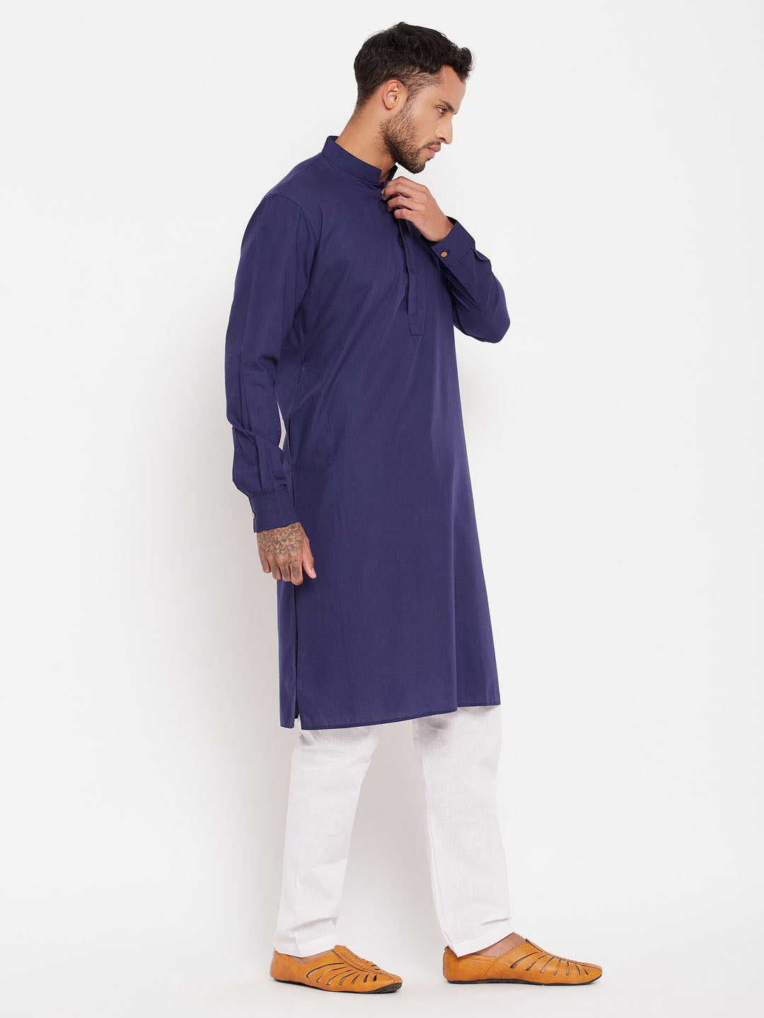 Sarvati Men's Blue Cotton Blend Kurta and White Pyjama Set