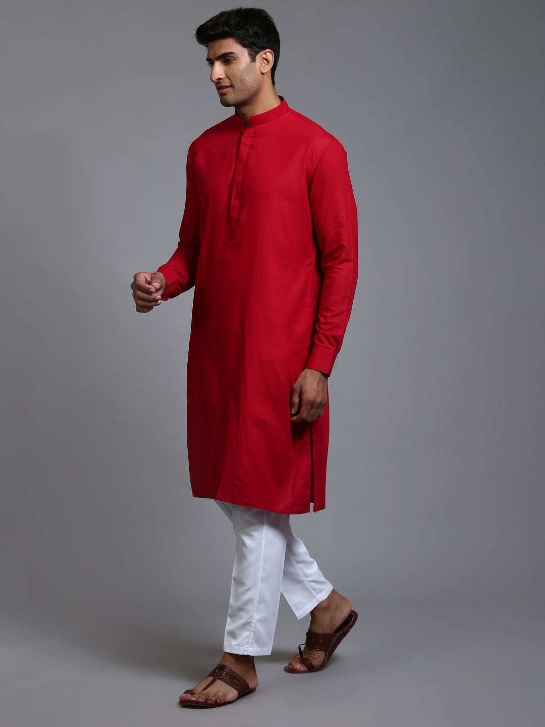 Sarvati Men's Maroon Cotton Blend Kurta and White Pant Set