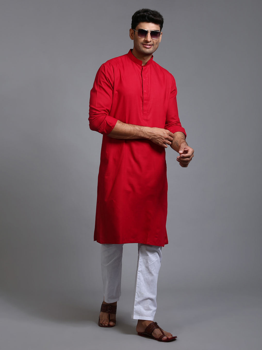 Sarvati Men's Maroon Cotton Blend Kurta Pyjama Set