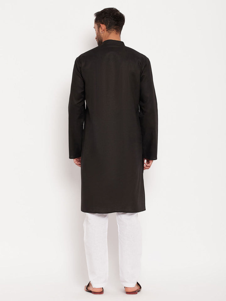 Sarvati Men's Black Kurta And Pyjama Set