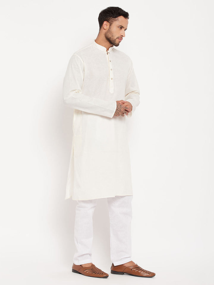 Sarvati Men's Cream Kurta With White Pyjama Set