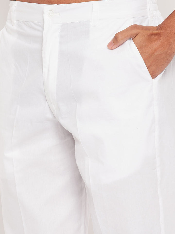 Sarvati Men's White Kurta And Pant Style Pajama Set