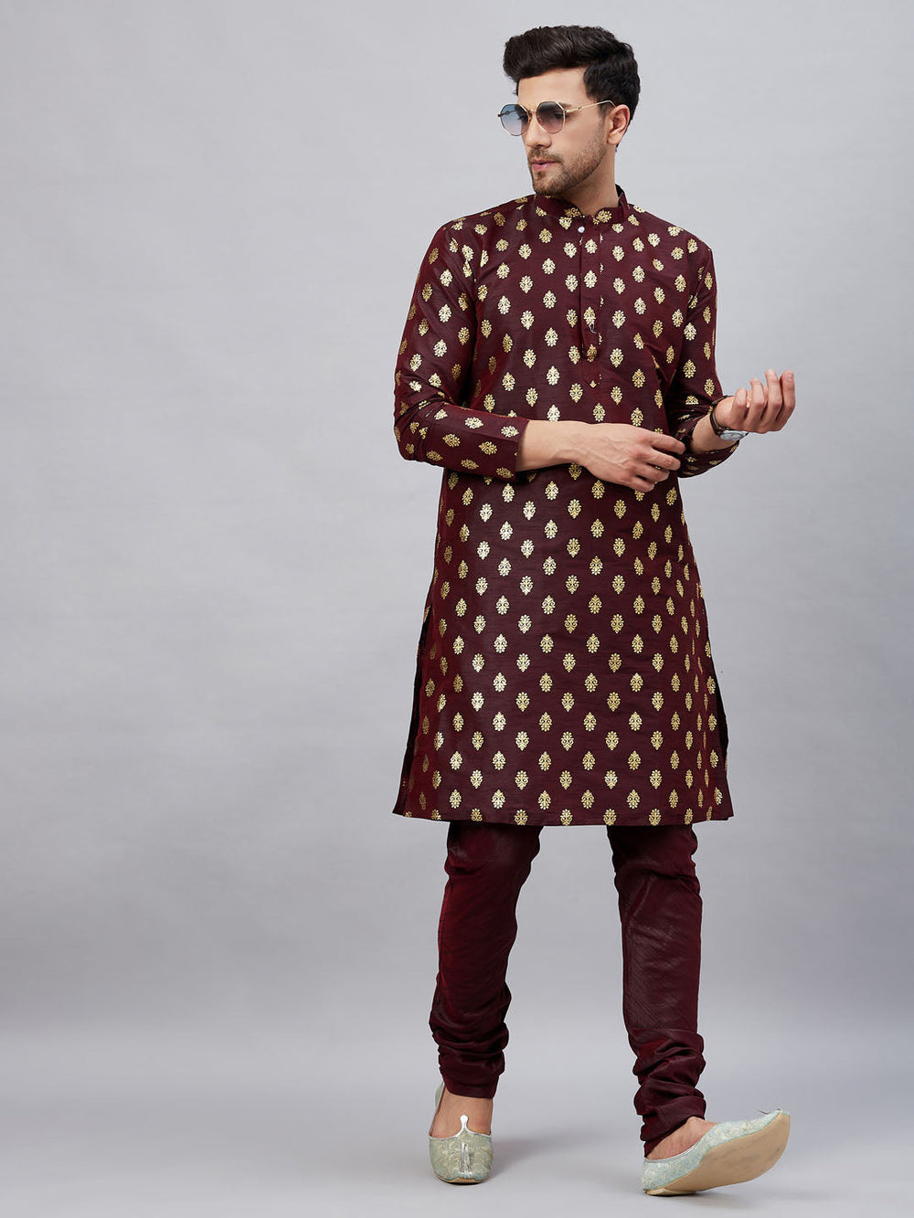 Sarvati Men's Wine Foil Print Silk Blend Kurta Pyjama Set