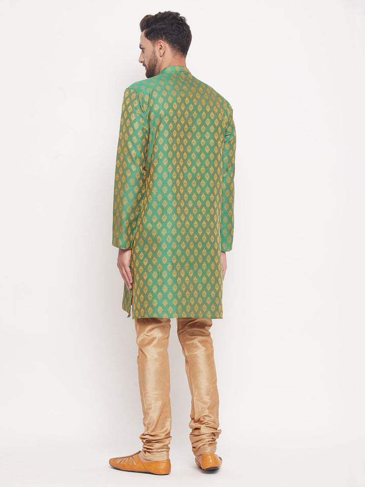 Sarvati Men's Green Woven Kurta Pyjama Set