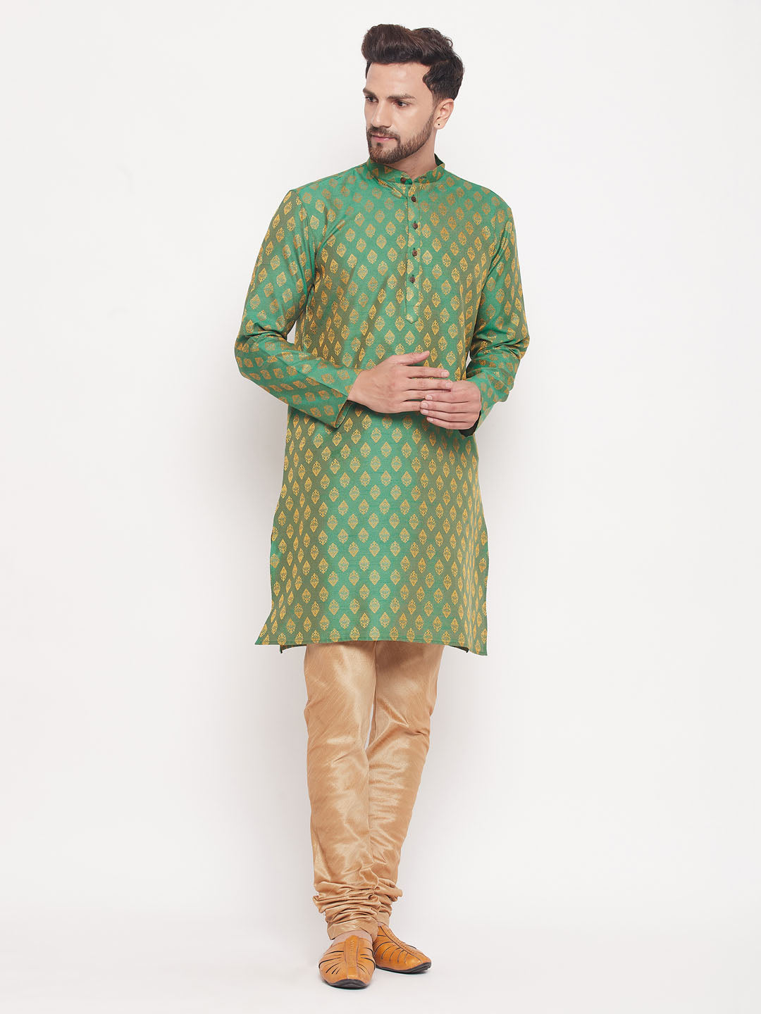 Sarvati Men's Green Woven Kurta Pyjama Set