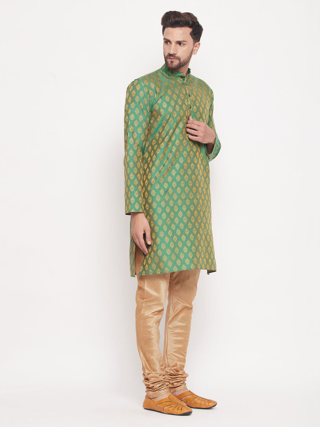 Sarvati Men's Green Woven Kurta Pyjama Set