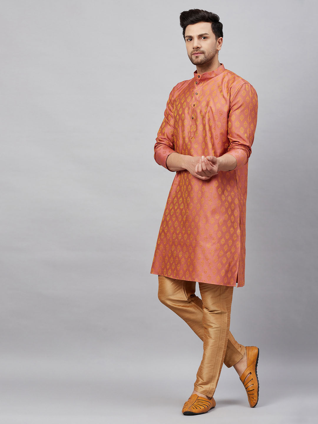 Sarvati Men's Pink and Rose Gold Woven Kurta Pant Set