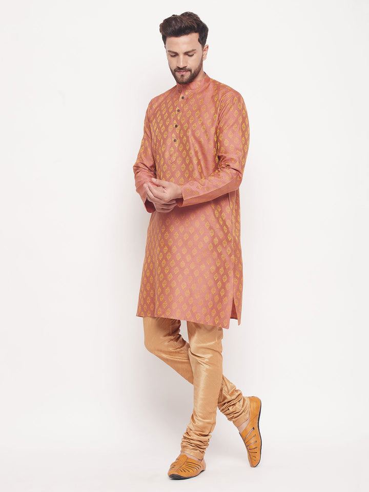 Sarvati Men's Pink Woven Kurta Pyjama Set