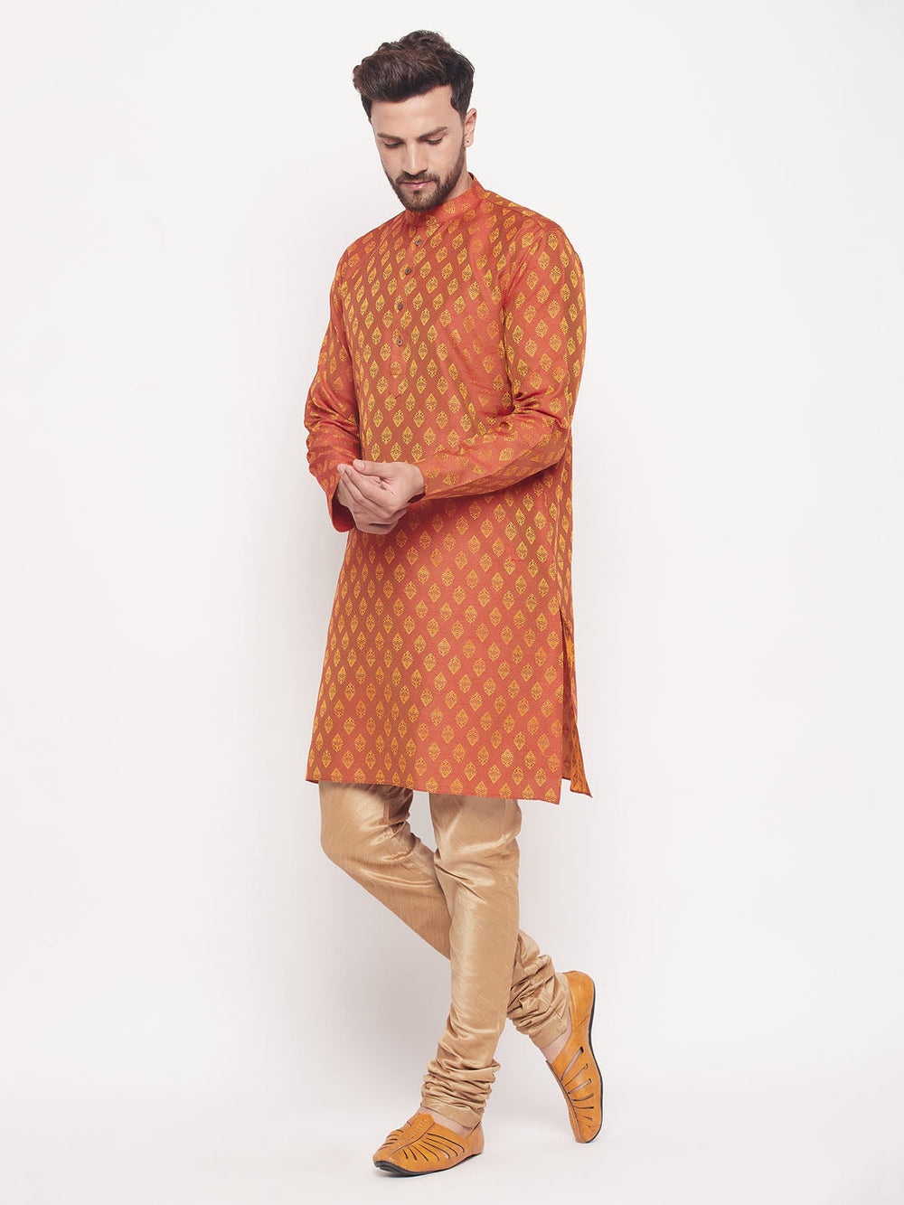 Sarvati Men's Red Woven Kurta Pyjama Set