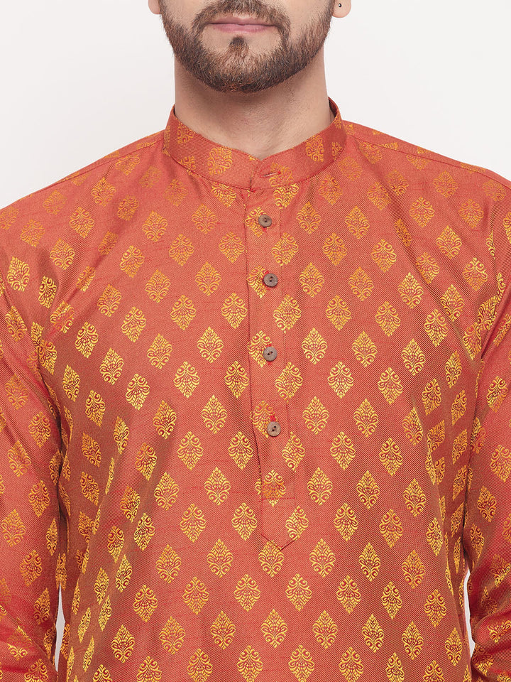 Sarvati Men's Red Woven Kurta Pyjama Set