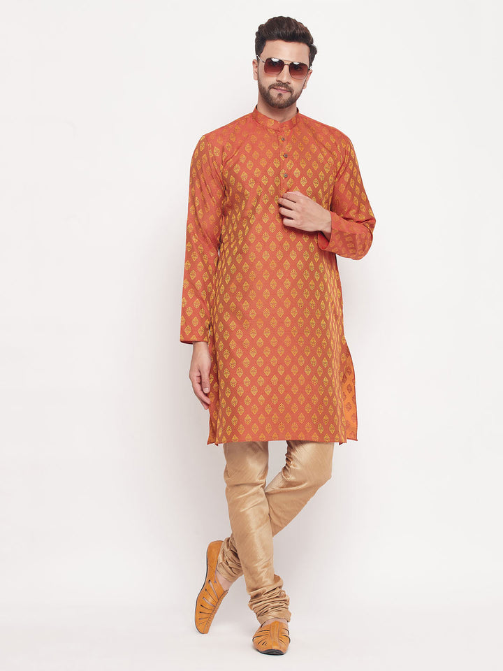 Sarvati Men's Red Woven Kurta Pyjama Set