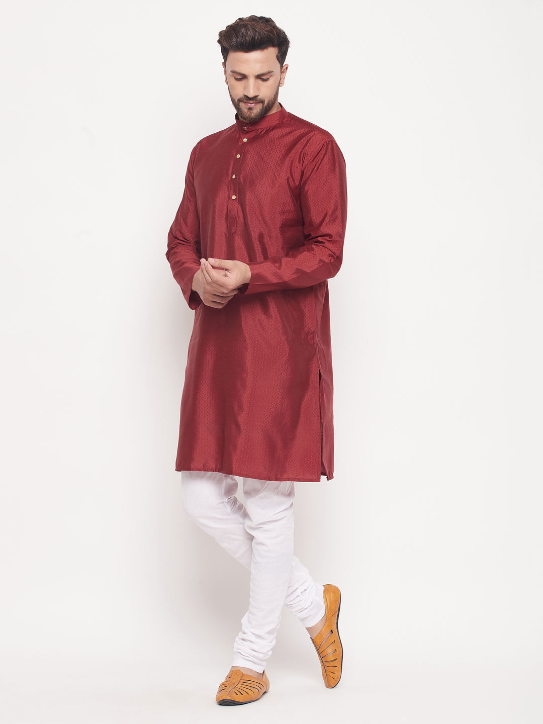 Sarvati Men's Maroon Square Woven Silk Blend Kurta With White Pyjama Set