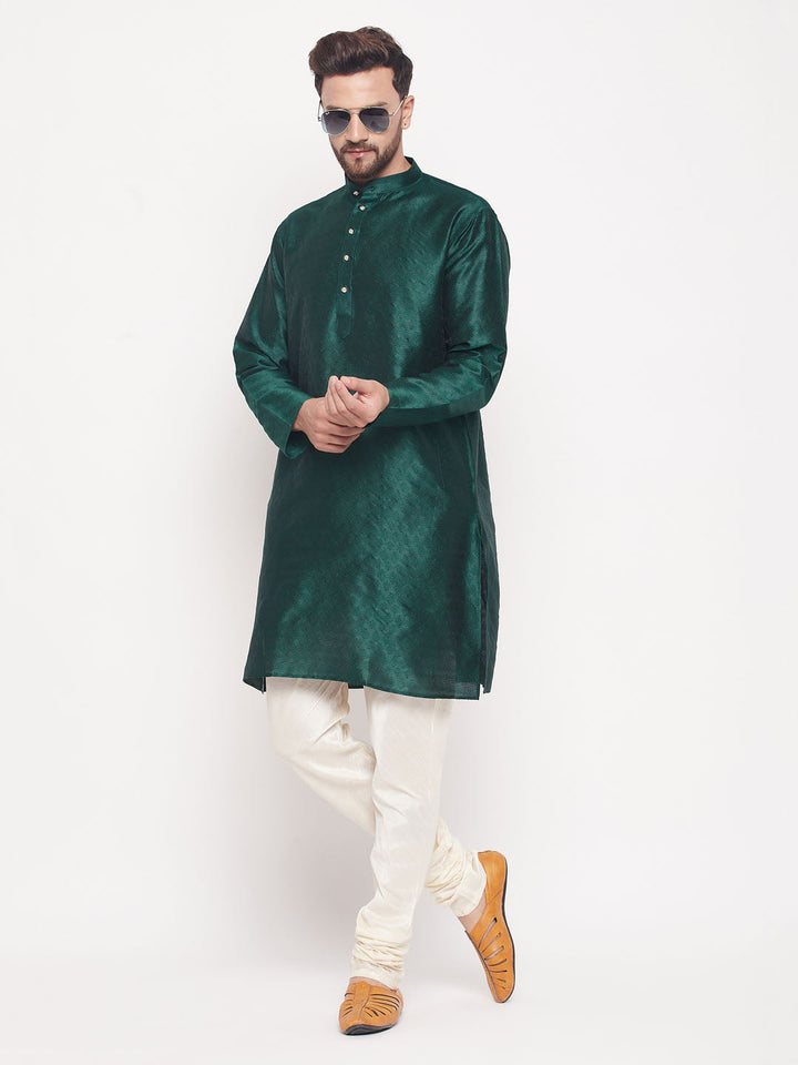 Sarvati Men's Green Woven Kurta Pyjama Set