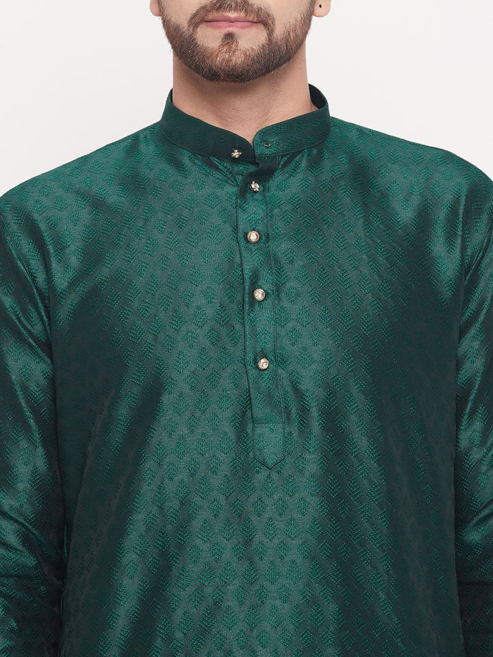 Sarvati Men's Green Woven Kurta Pyjama Set