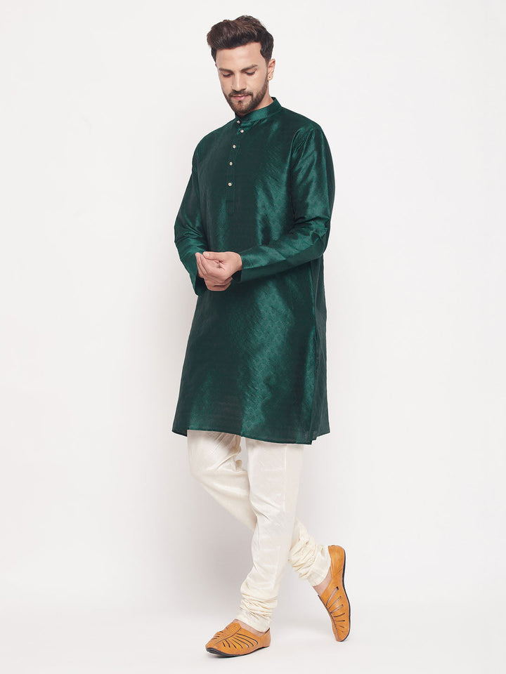 Sarvati Men's Green Woven Kurta Pyjama Set