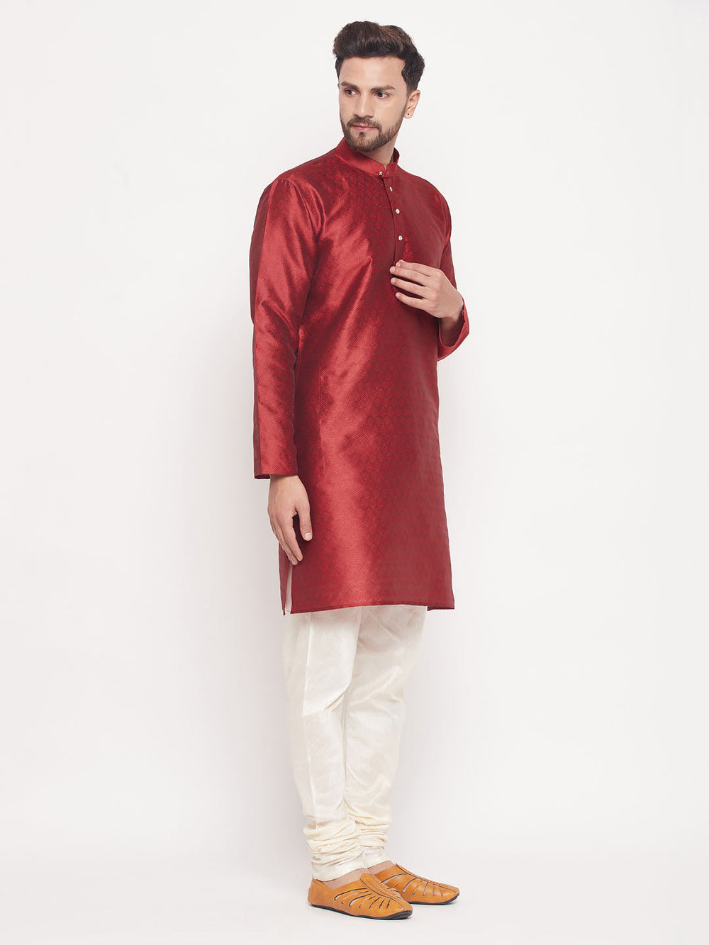 Sarvati Men's Maroon Woven Kurta Pyjama Set