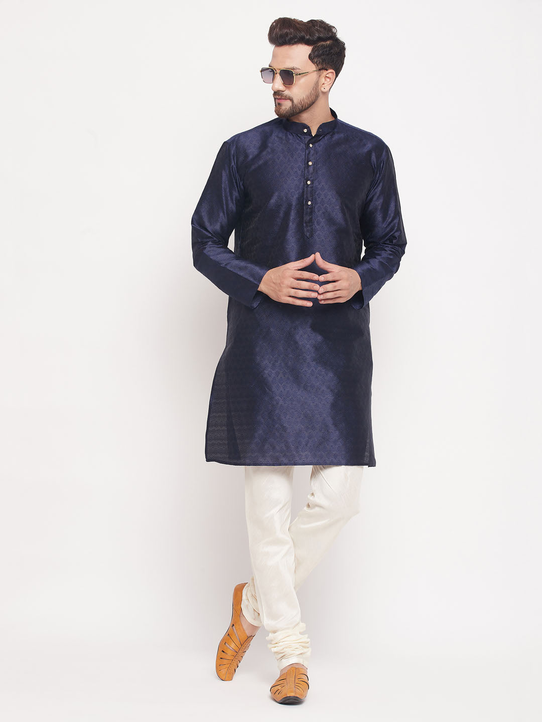 Sarvati Men's Navy Blue Woven Kurta Pyjama Set