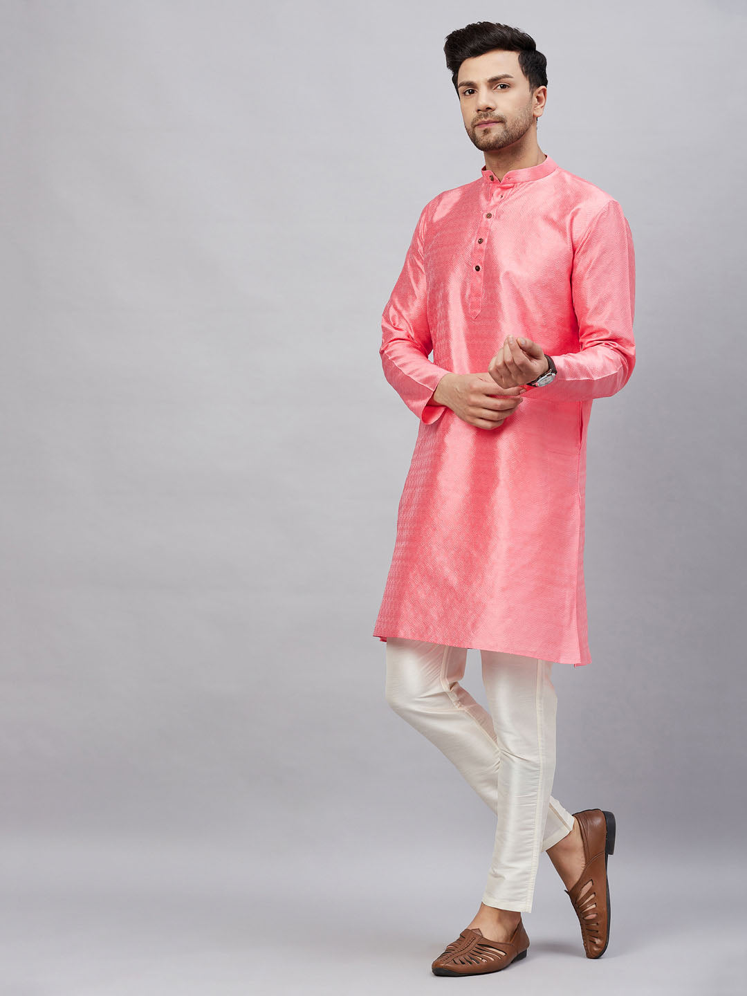 Sarvati Men's Pink Woven Kurta With pant Set