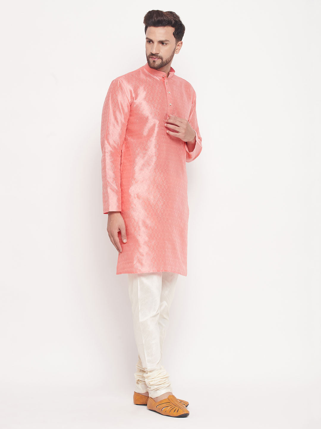 Sarvati Men's Pink Woven Silk Blend Kurta Pyjama Set