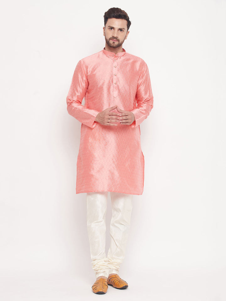 Sarvati Men's Pink Woven Silk Blend Kurta Pyjama Set