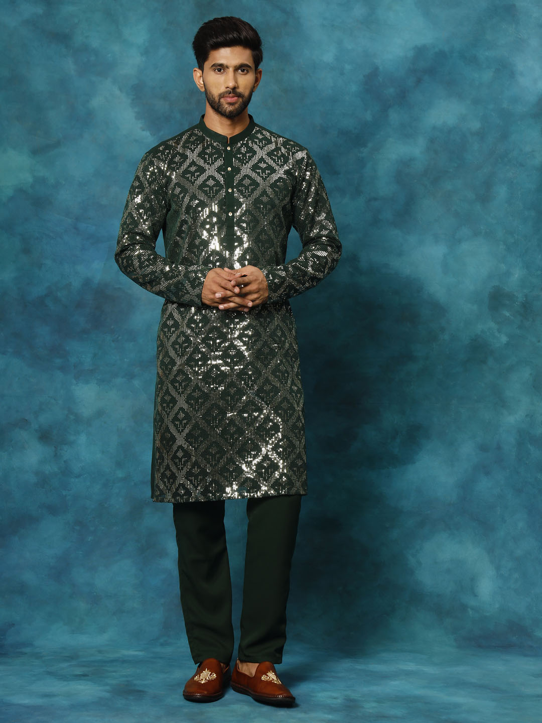 VM Men's Green Embellished Georgette Kurta Pyjama Set