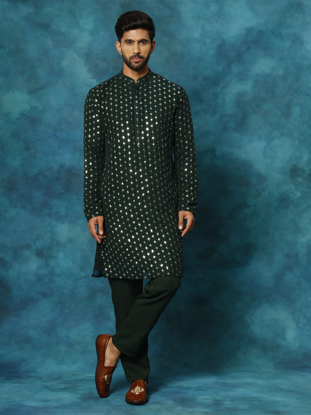 VM Men's Green Georgette Sequins Kurta Pyjama Set