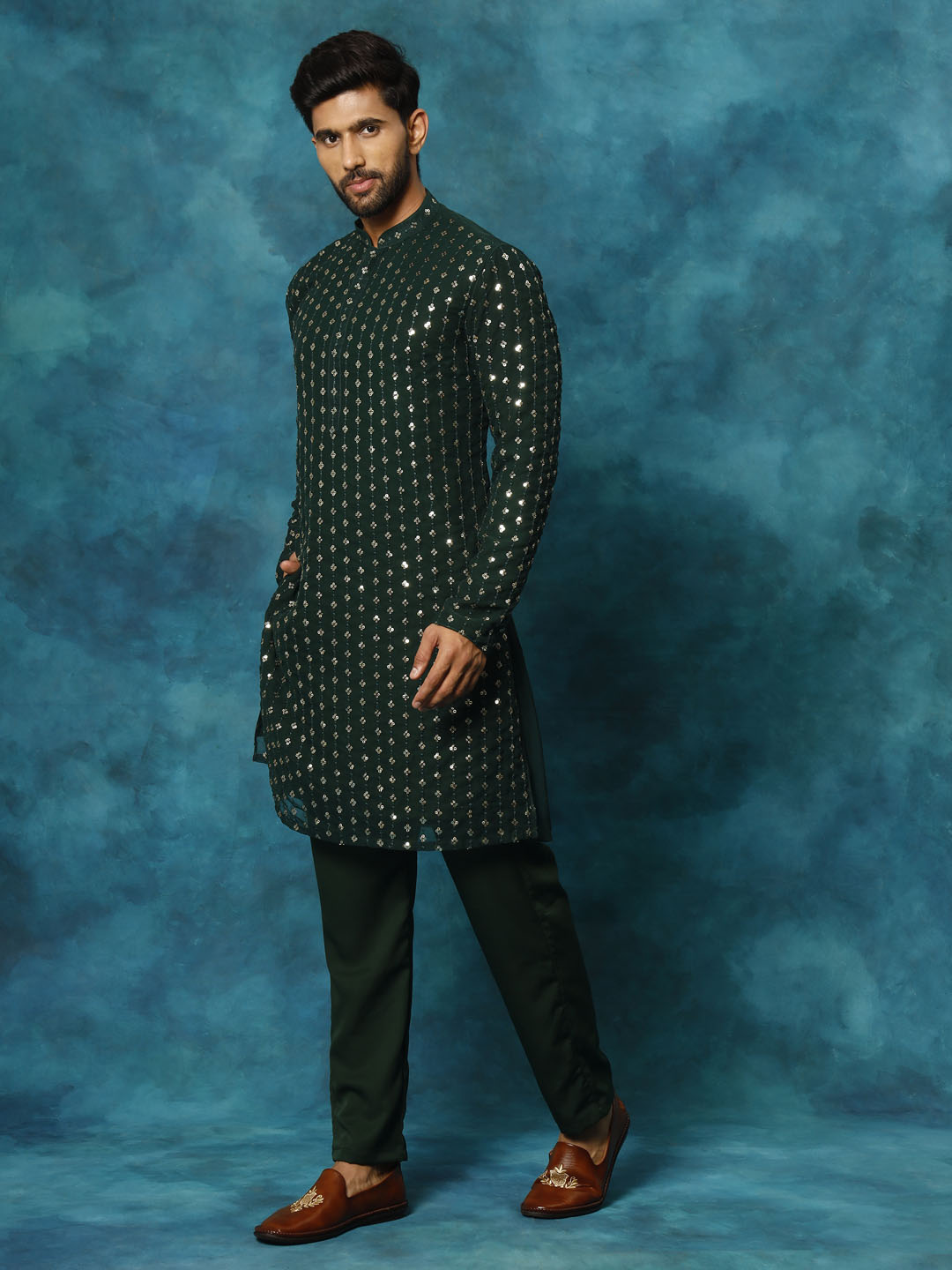 VM Men's Green Georgette Sequins Kurta Pyjama Set