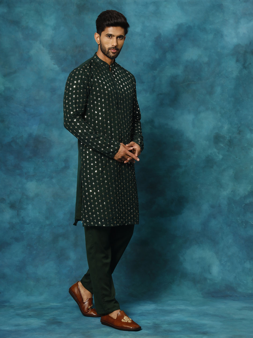 VM Men's Green Georgette Sequins Kurta Pyjama Set