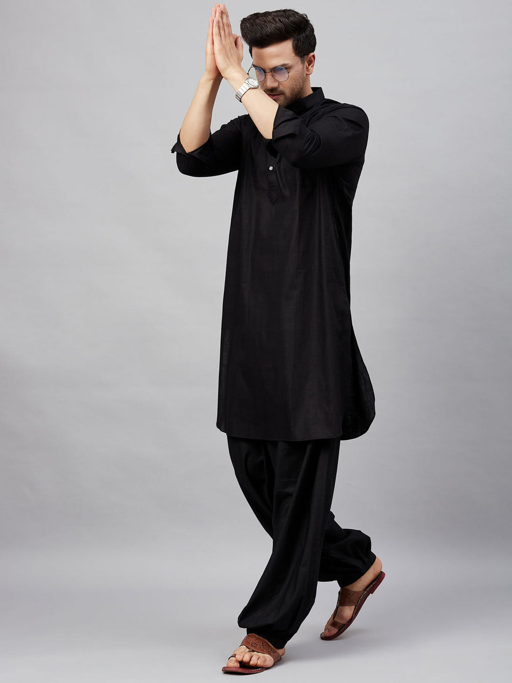 Sarvati Men's Black Cotton Blend Pathani Suit Set