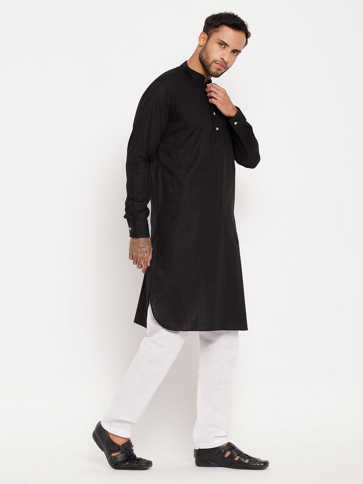 Sarvati Men's Black And White Cotton Blend Pathani Suit Set