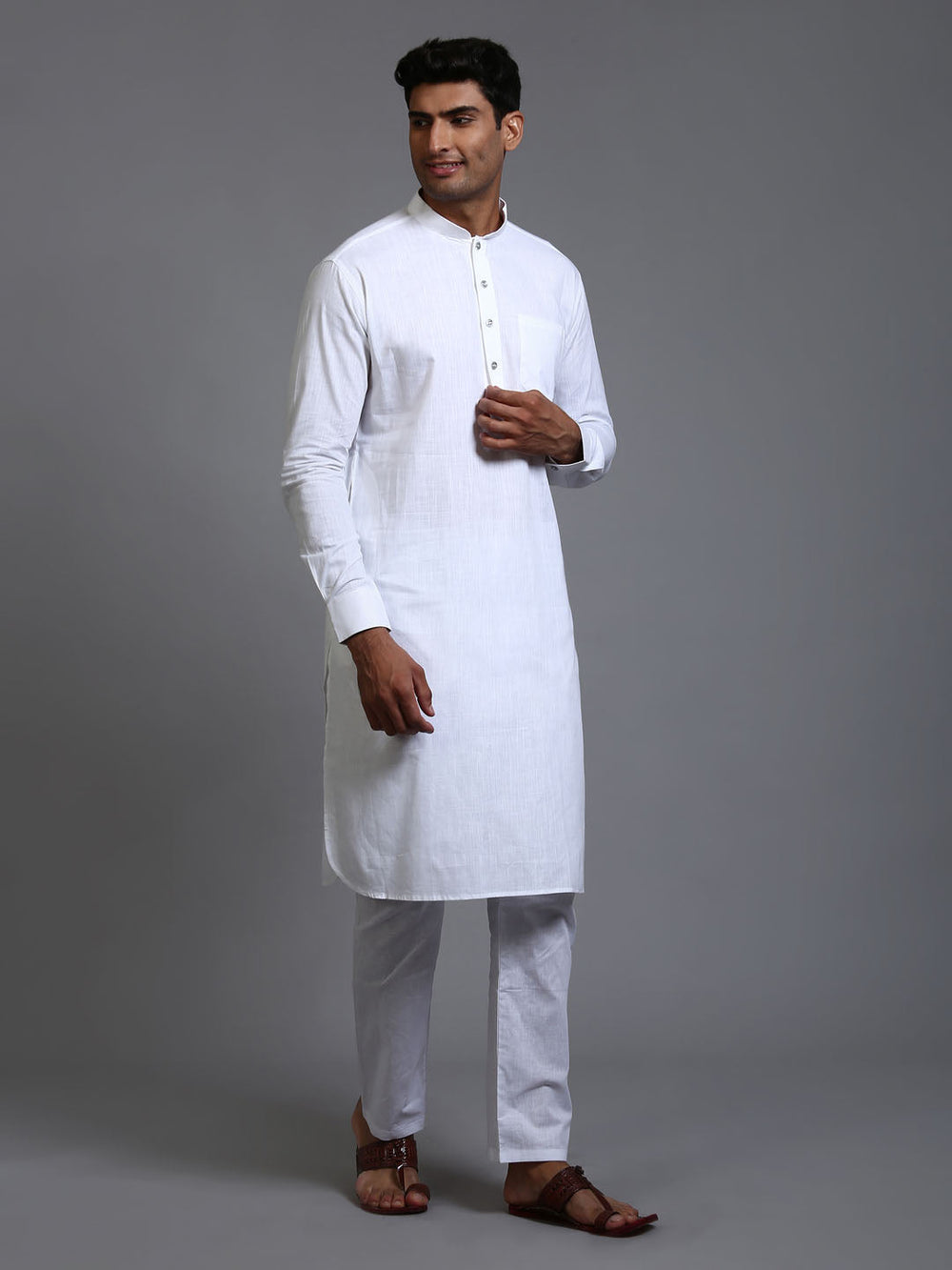 Sarvati Men's White Cotton Blend Pathani Kurta Pyjama Set