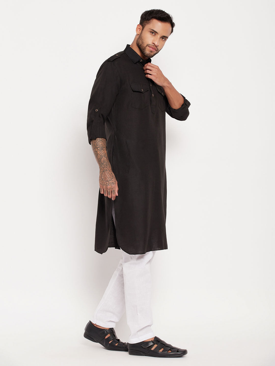 Sarvati Men's Black And White Cotton Blend Pathani Suit Set