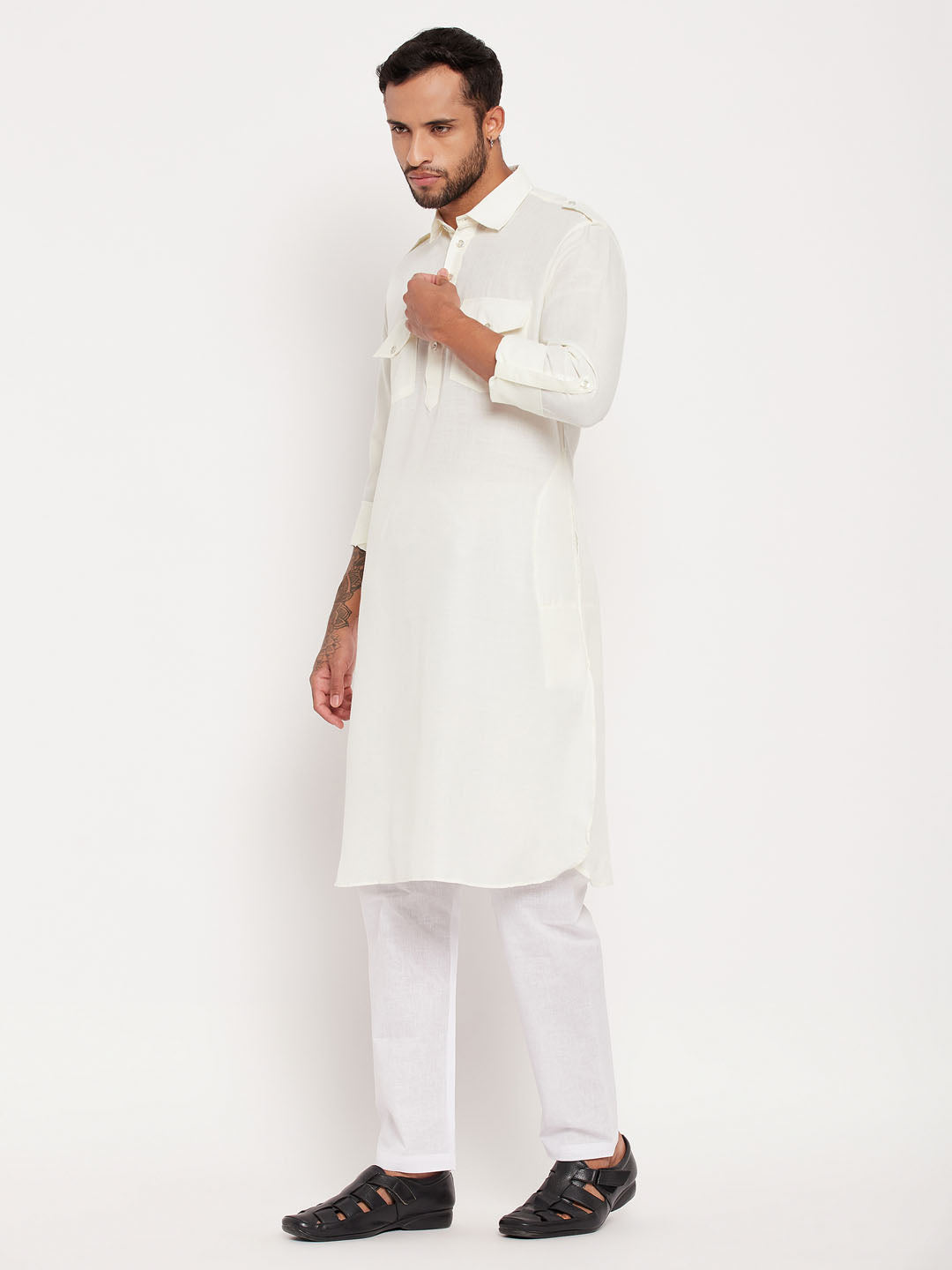 Sarvati Men's Cream And White Cotton Blend Pathani Suit Set