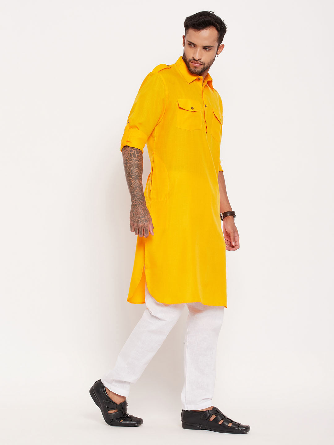 Sarvati Men's Mustard And White Cotton Blend Pathani Suit Set