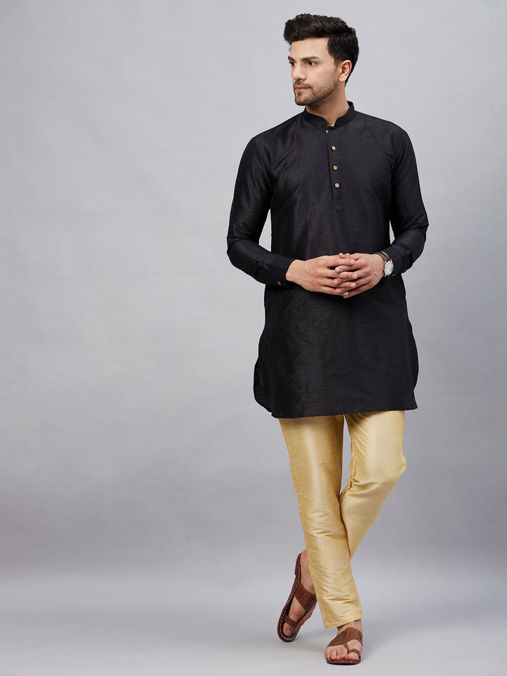 Sarvati Men's Black Silk Blend Curved Kurta Pant Set