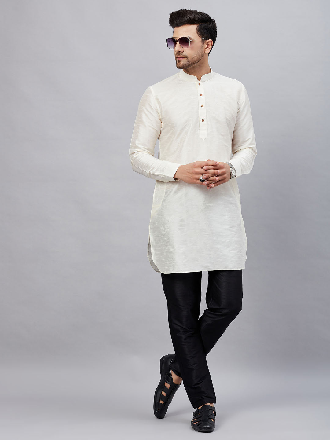 Sarvati Men's Cream Silk Blend Curved Kurta Pant Set