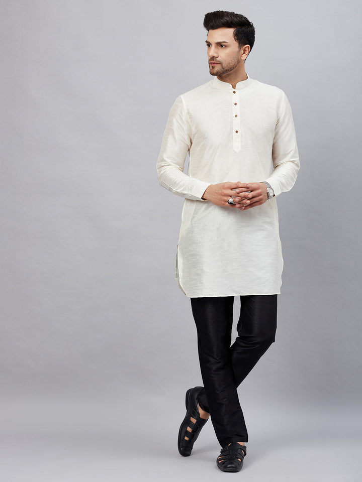 Sarvati Men's Cream Silk Blend Curved Kurta Pant Set