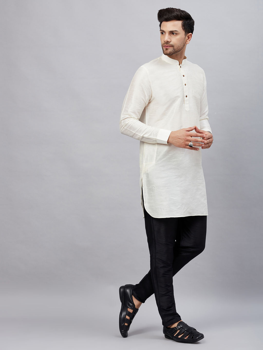 Sarvati Men's Cream Silk Blend Curved Kurta Pant Set