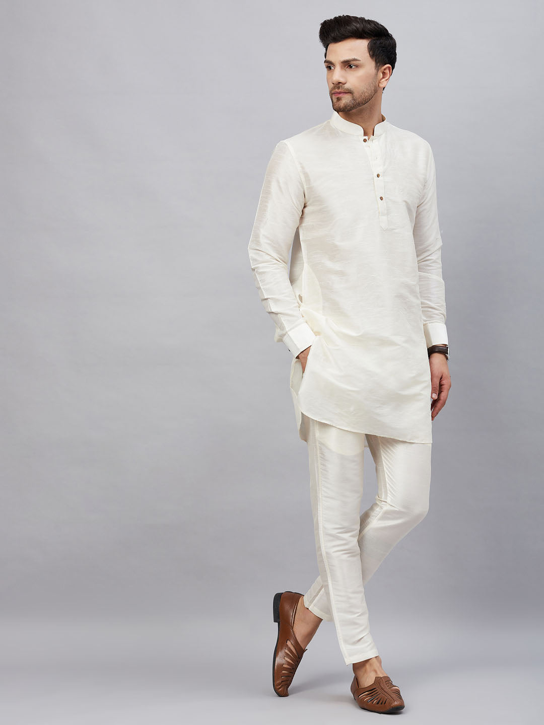 Sarvati Men's Cream Silk Blend Curved Kurta Pant Set