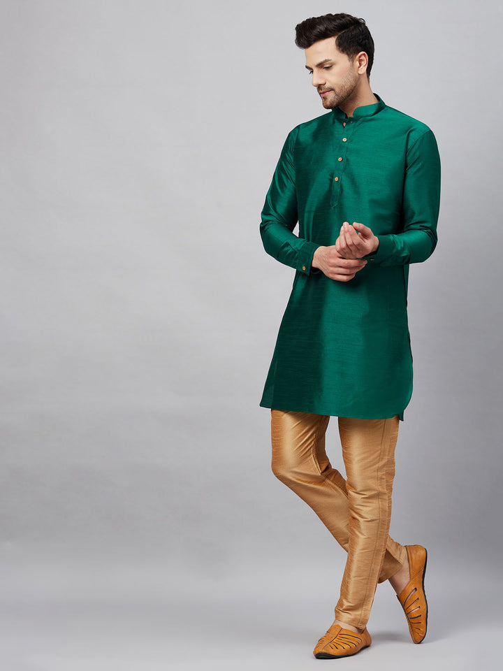 Sarvati Men's Green Silk Blend Curved Kurta Pant Set