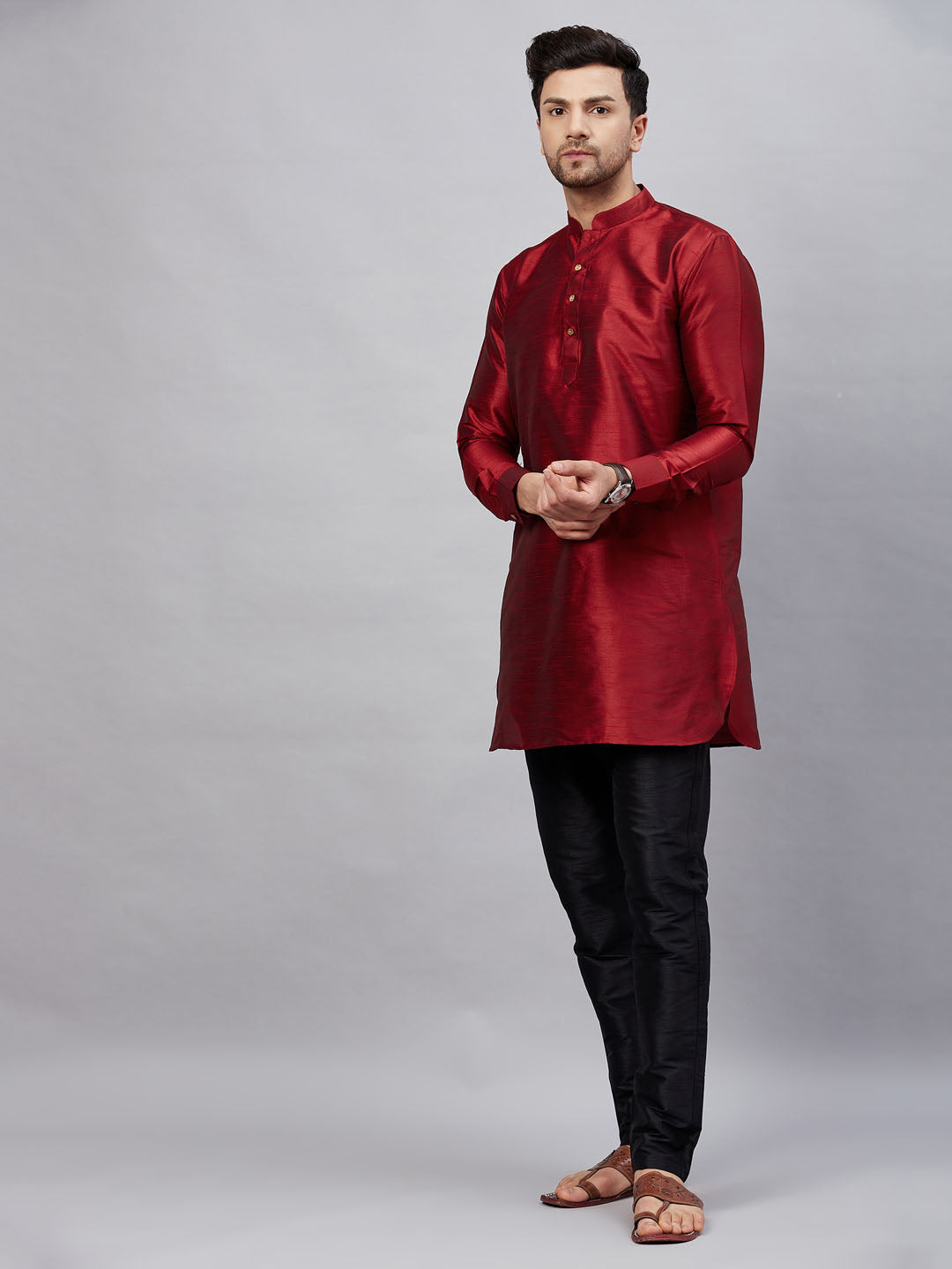 Sarvati Men's Maroon Silk Blend Curved Kurta Pant Set