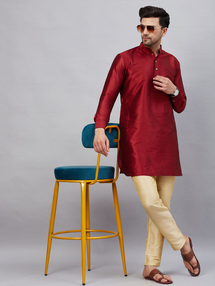 Sarvati Men's Maroon Silk Blend Curved Kurta Pant Set