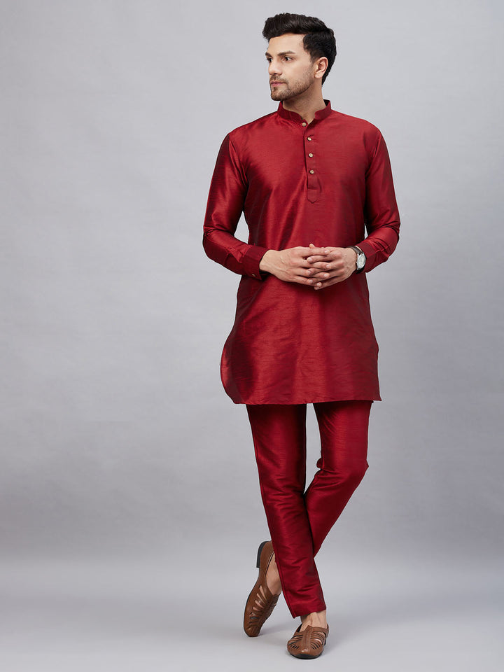 Sarvati Men's Maroon Silk Blend Curved Kurta Pant Set