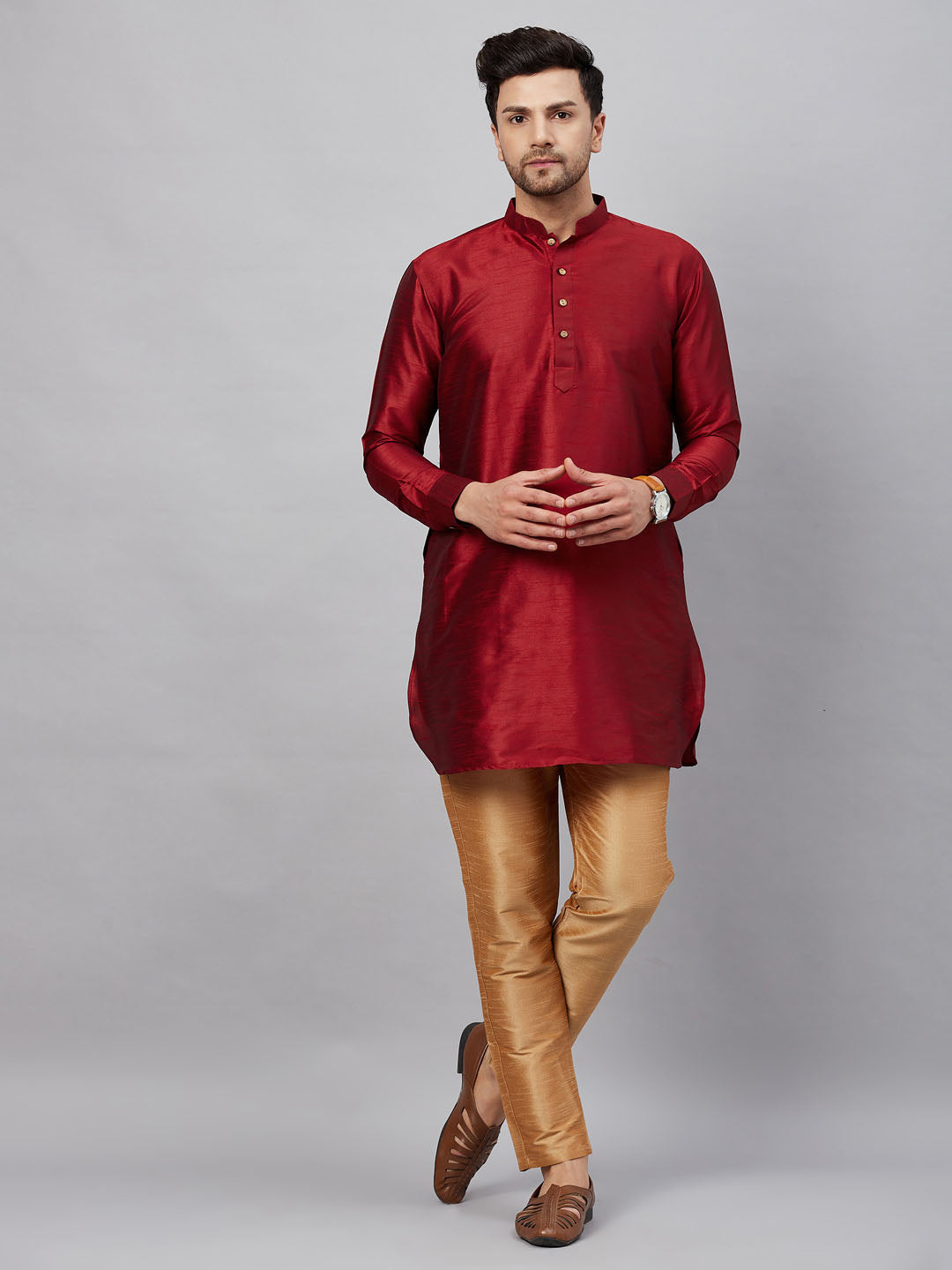 Sarvati Men's Maroon Silk Blend Curved Kurta Pant Set