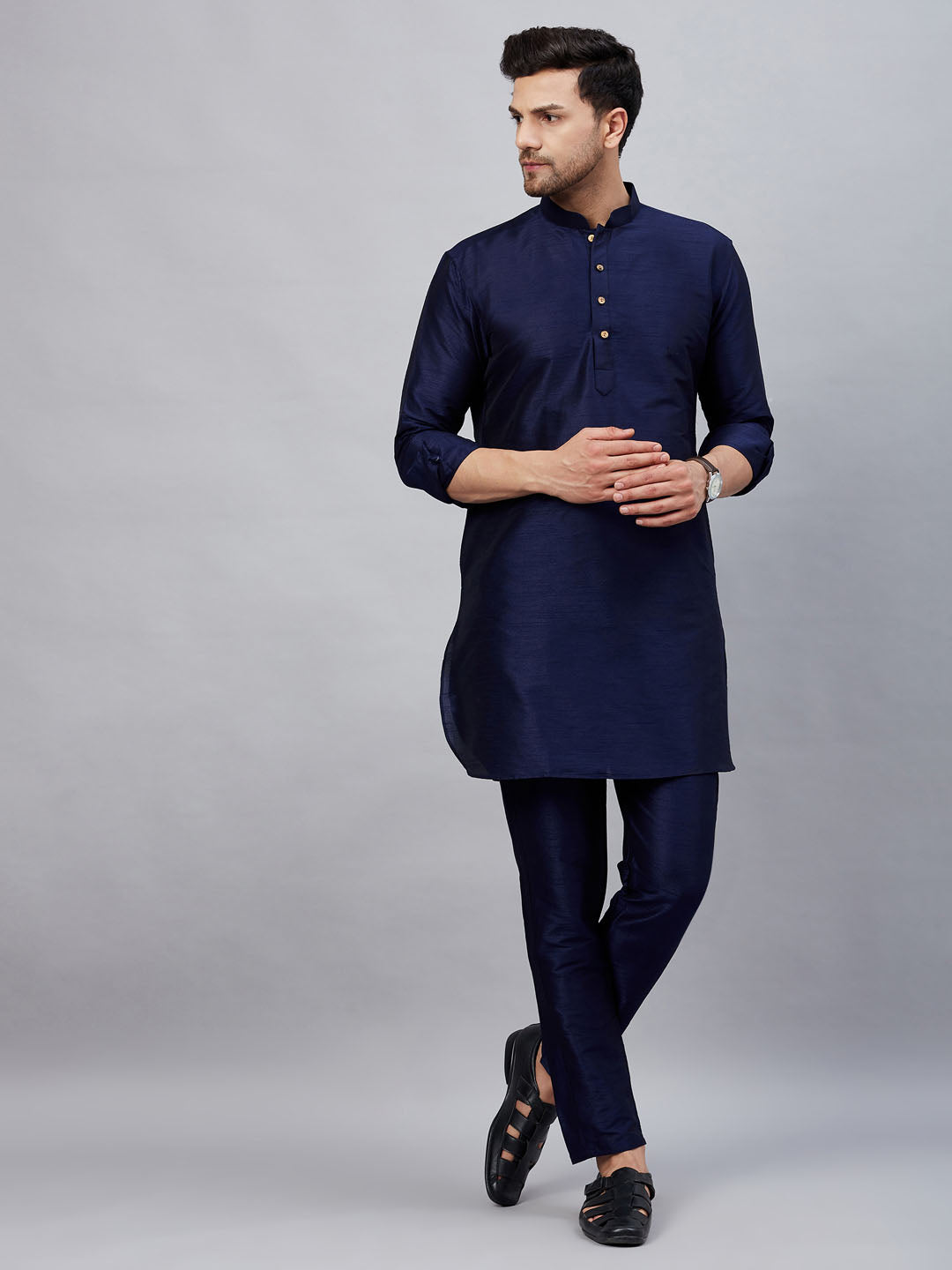 Sarvati Men's Navy Blue Silk Blend Curved Kurta Pant Set