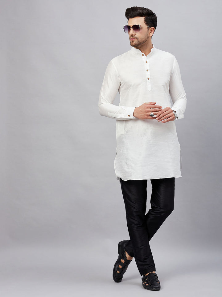 Sarvati Men's White Silk Blend Curved Kurta Pant Set