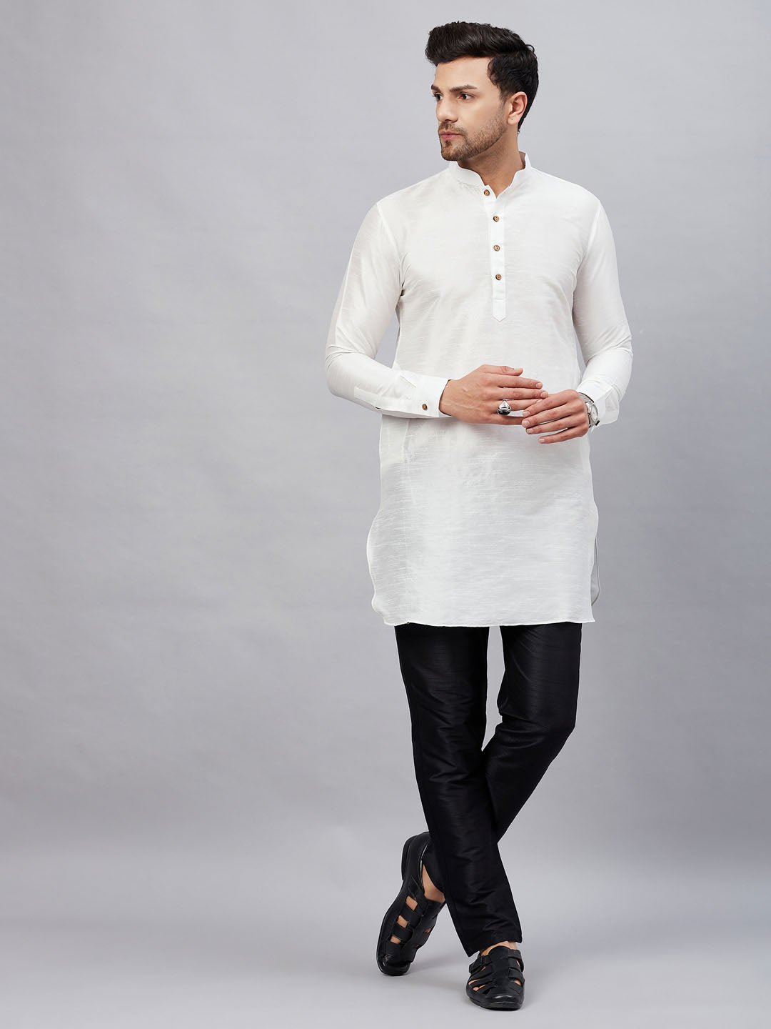 Sarvati Men's White Silk Blend Curved Kurta Pant Set