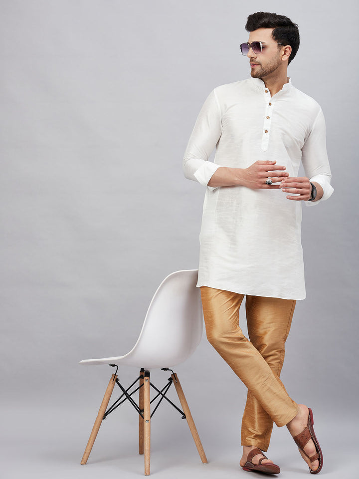 Sarvati Men's White Silk Blend Curved Kurta Pant Set