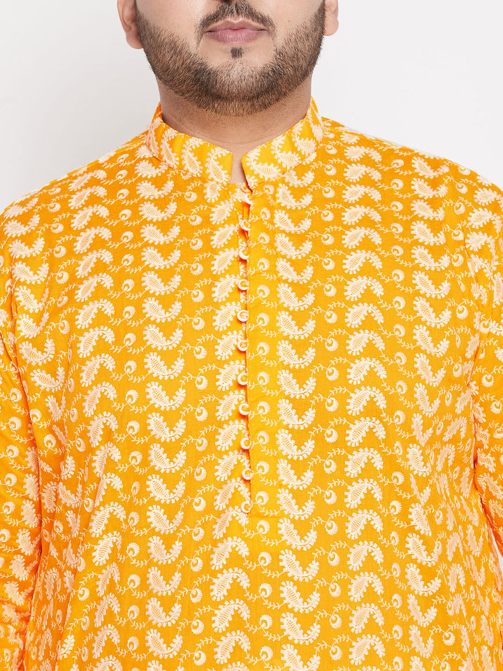 Men's Plus Size Orange Chikankari Embroidered Kurta - view 4