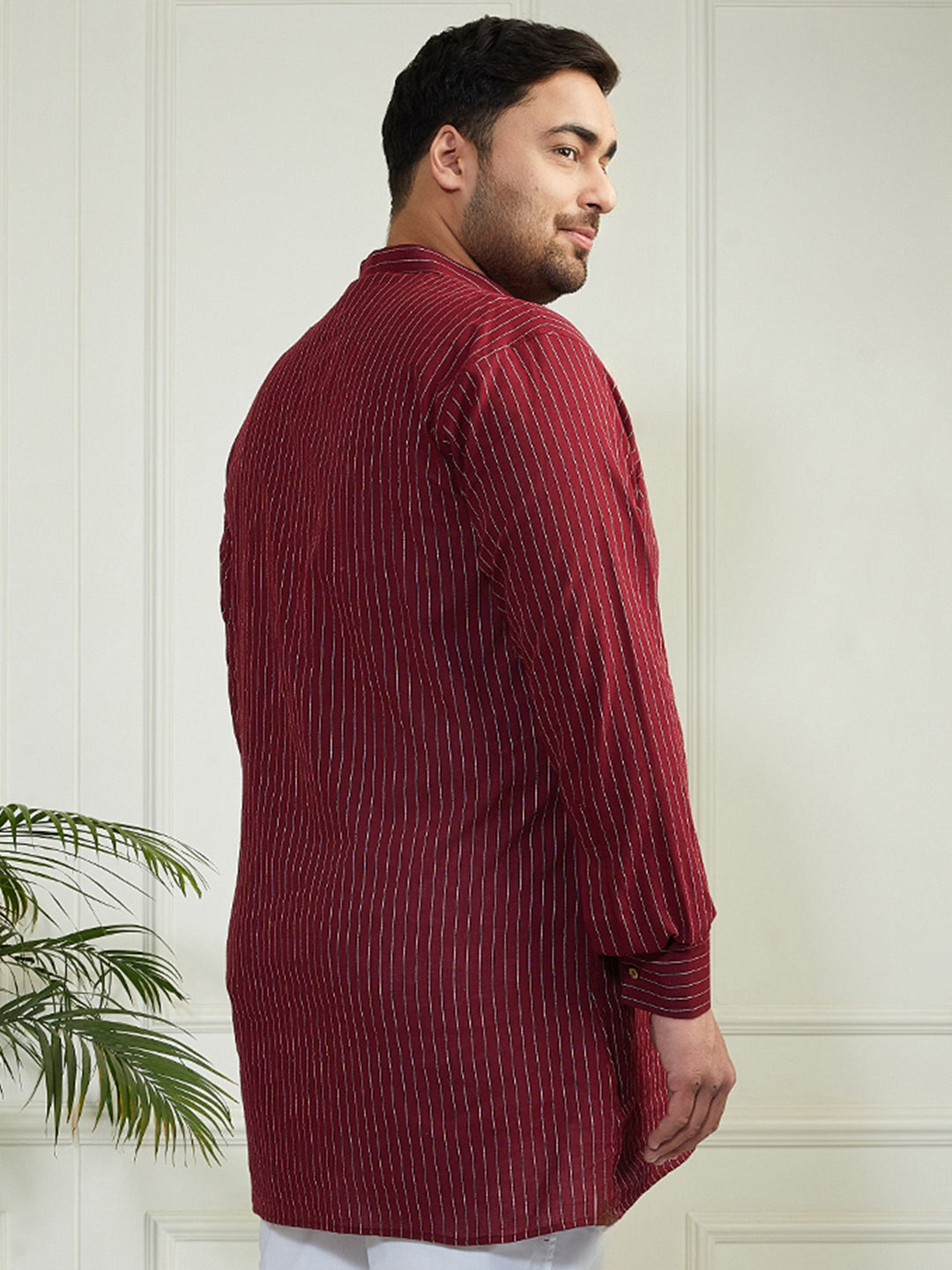 Men's Plus Size Men's Maroon Cotton Short Kurta - view 4